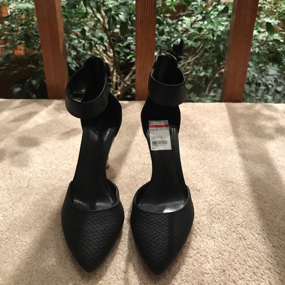 Calvin Klein Shoes - NWT Calvin Klein Heels
